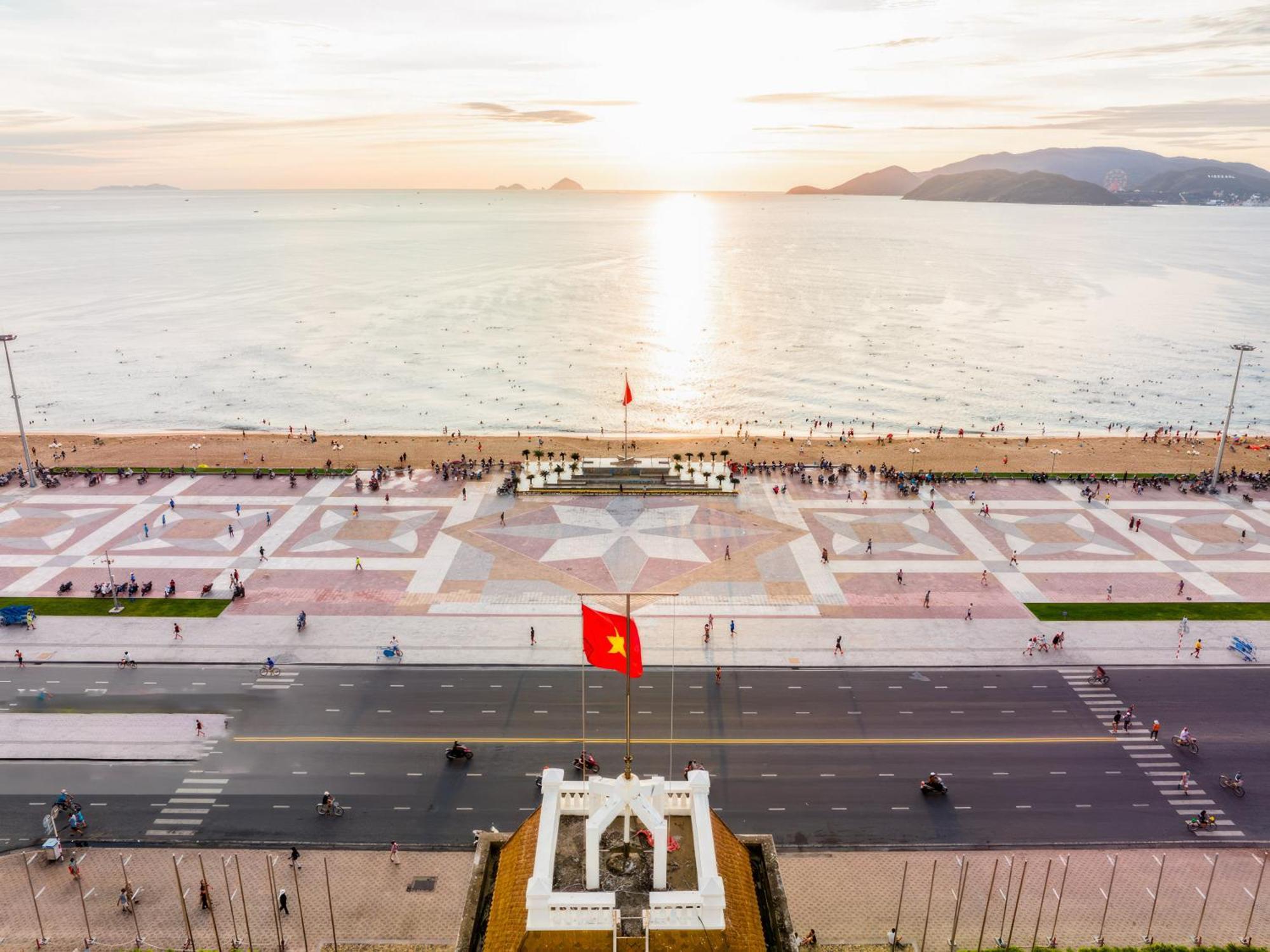 Jk.Boutique Oceanfront Panorama Residence Nha Trang Exteriör bild