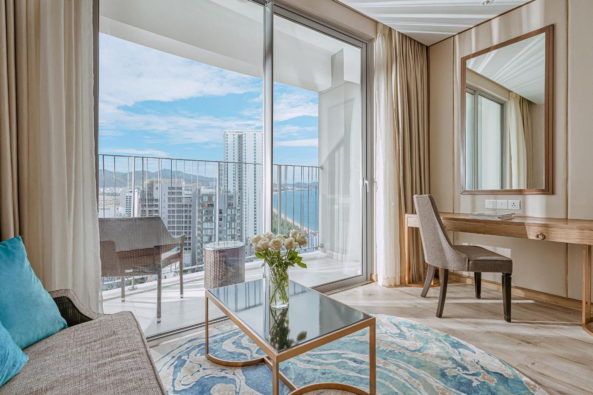 Jk.Boutique Oceanfront Panorama Residence Nha Trang Exteriör bild