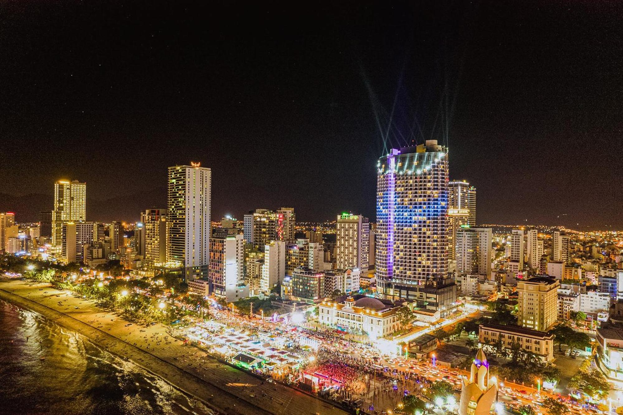 Jk.Boutique Oceanfront Panorama Residence Nha Trang Exteriör bild